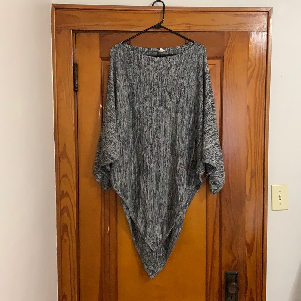 Lululemon poncho